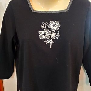 FREE WITH PURCHASE Alfred Dunner Black Petite Small 3/4 length sleeve